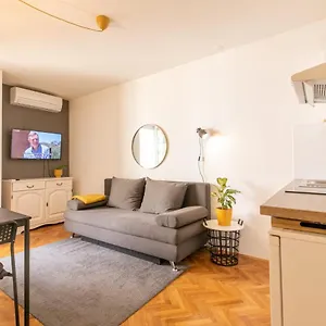  Appartamento Pula city accomodation Croazia